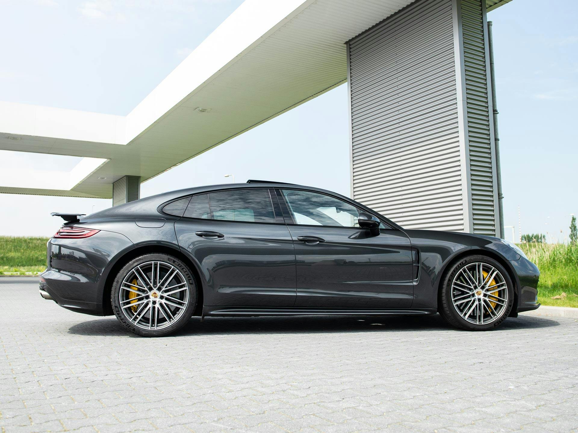 Porsche Panamera 4.0 Turbo S E-Hybrid | Sport uitlaat | Sport Chrono | Luchtvering | Pano |